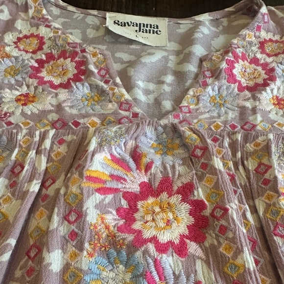 Savanna Jane | Leopard Embroidered Blouse, Lavender, Size L - Picture 4 of 10